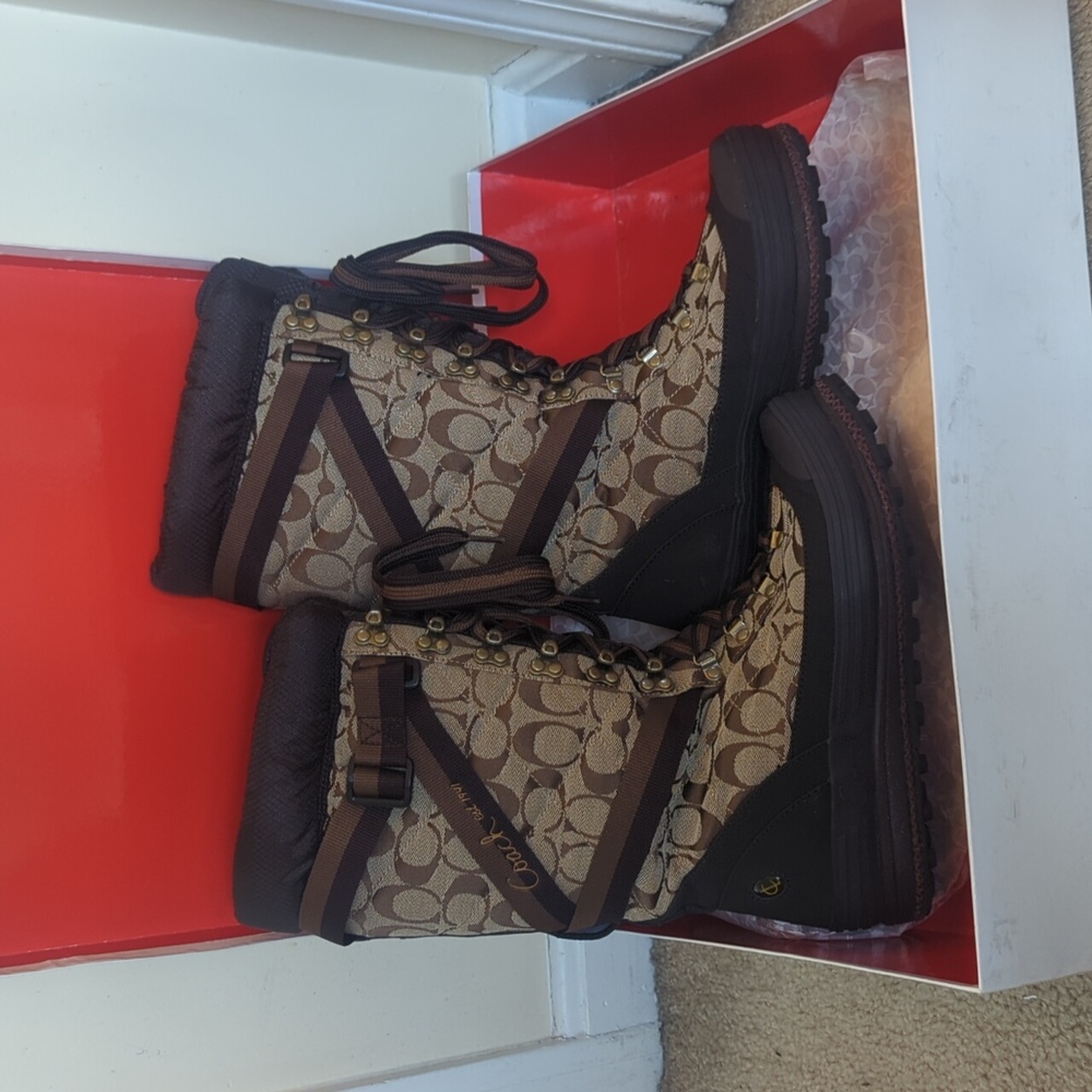 New Inbox Women's Coach Boots